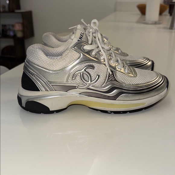 Chanel sneakers *RARE* - Picture 2 of 8